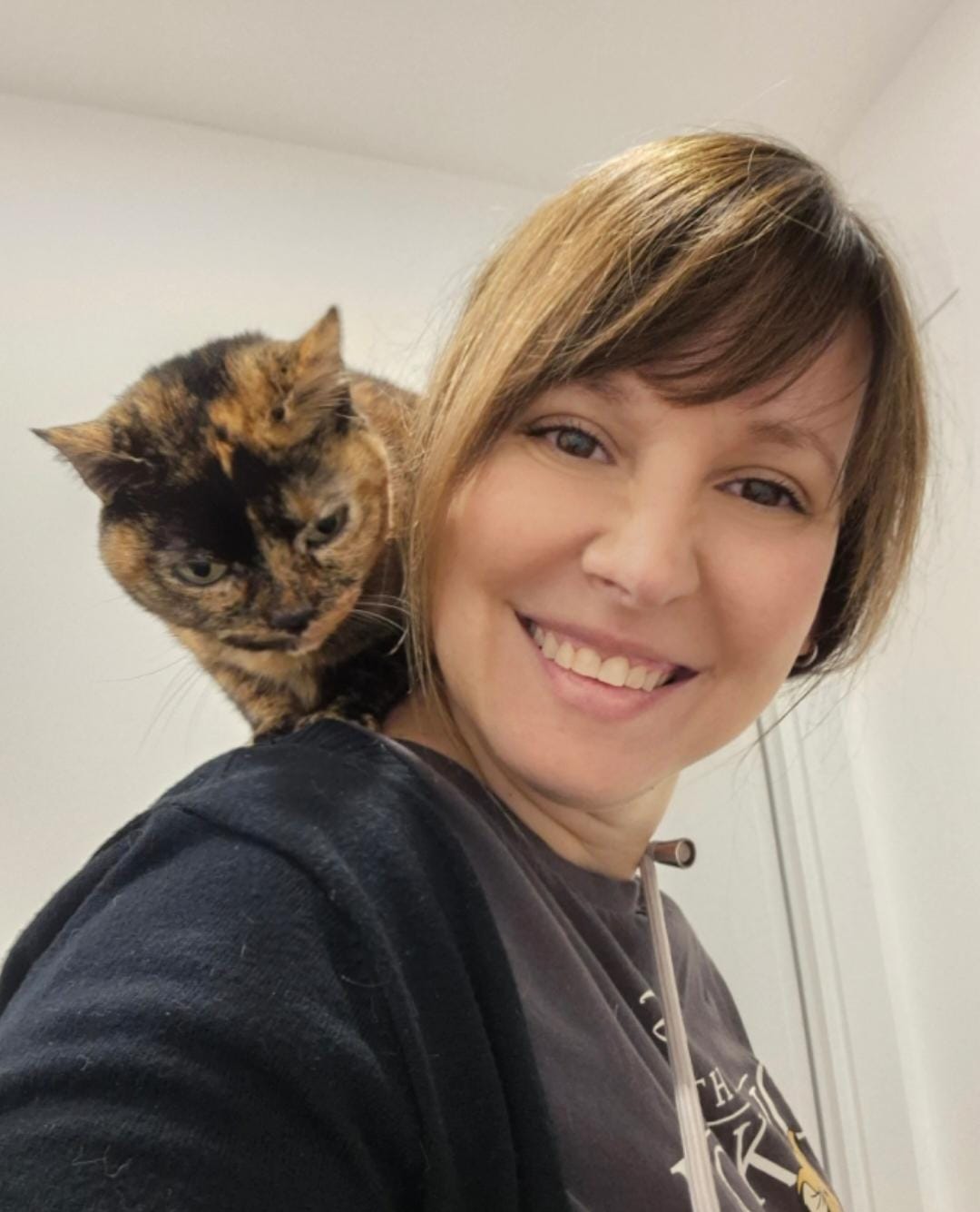 Sesión de cuidado felino en Barcelona